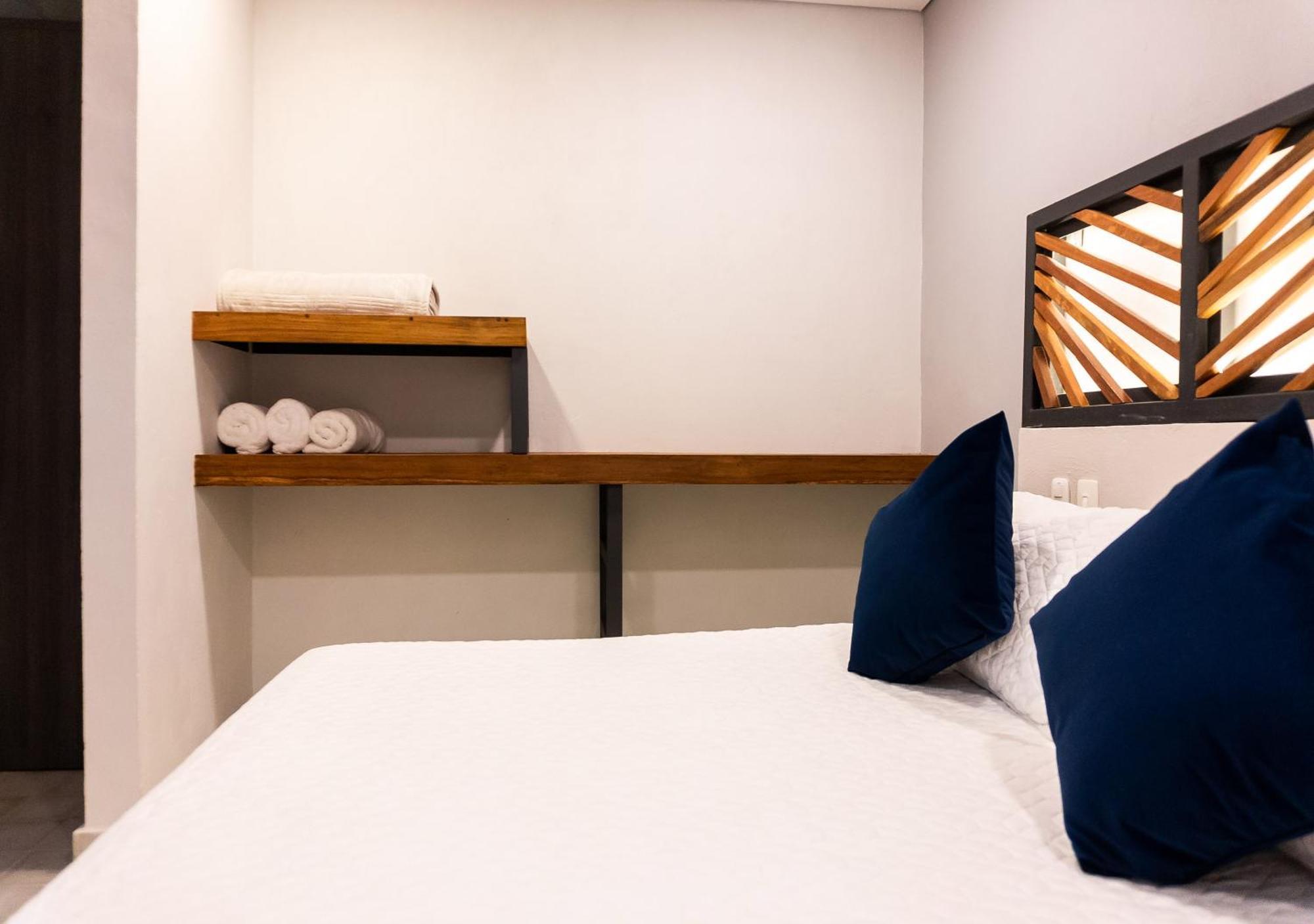 The Garden Suites Santa Marta  Room photo