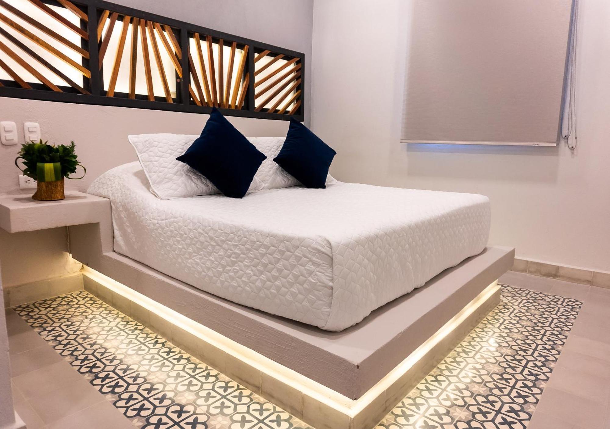 The Garden Suites Santa Marta  Room photo